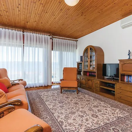 Apartament Two-bedroom In Duce *