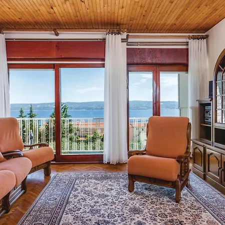아파트 Two-bedroom In Duće