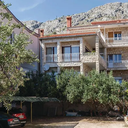 Daire Two-bedroom In Duće
